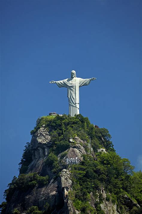 Giant Statue Of Christ The Redeemer Photograph By David Wall My Xxx