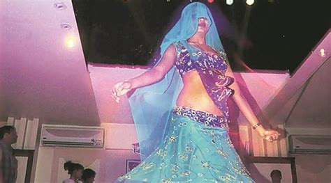 Mumbai Police Go After Dance Bars With Hidden Cameras India Newsthe