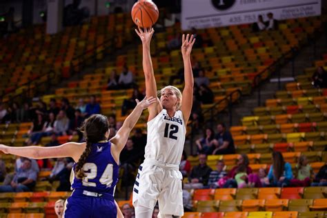 Usu Womens Basketball Season Starts On A High Note The Utah Statesman