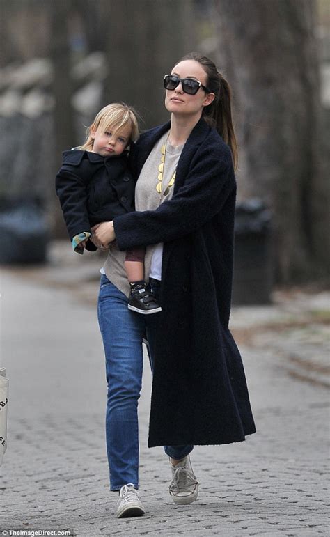 Olivia Wilde Steps Out With Her Son Otis As They Enjoy A Day In Brooklyn Daily Mail Online