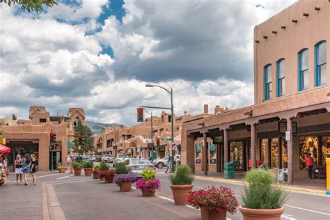 Santa fe, new mexico is a city unlike any other, truly living up to its tagline, the city different, at every turn. 10 Best Things to Do in Santa Fe, New Mexico | The Vale ...
