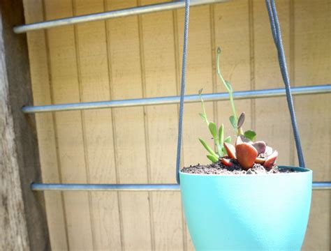 Make Your Own Modern Diy Hanging Planter Decoist
