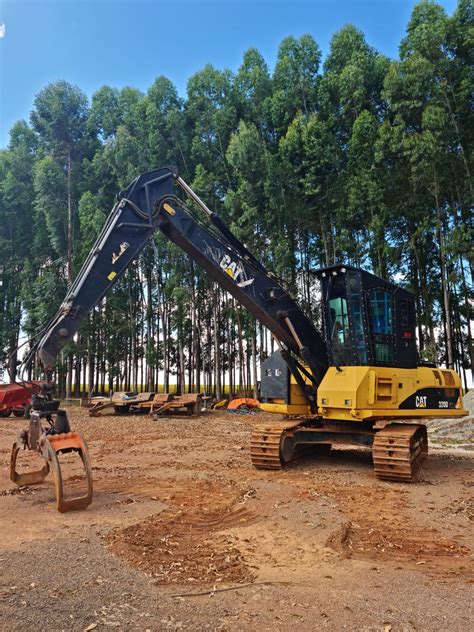 Escavadeira Caterpillar D Fm Brasilverdemaquinas Com Br