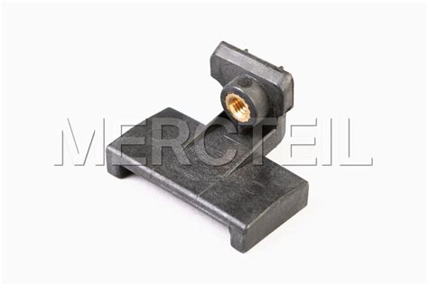 Buy The Spare Part Mercedes Benz A2226260313 Angle Bracket