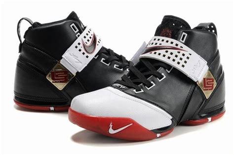 The 30 Ugliest Basketball Shoes Ever Made House Of Heat