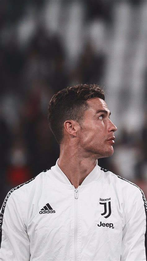 Between 2010 and 2019, he raked in €720 million, which makes him the. What is Cristiano Ronaldo Net Worth 2020 | Ronaldo juventus, Christiano ronaldo, Ronaldo
