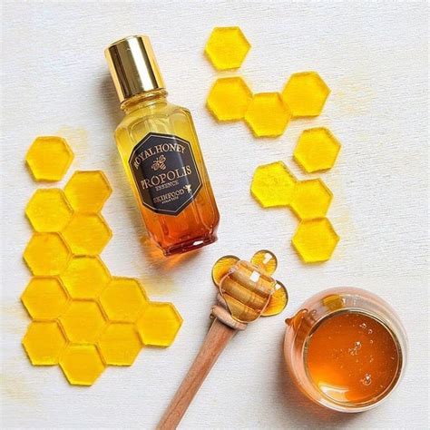 Skinfood Royal Honey Propolis Essence Is An Essence Featuring 50 Propolis Extract Royal Jelly