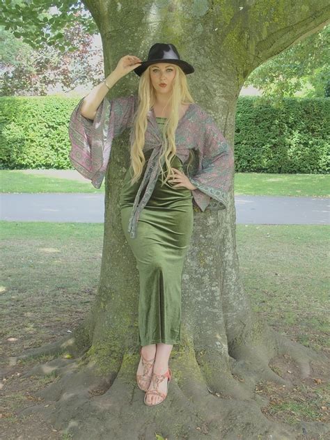 Go Green Go Bohemian Photography By Mark21 Model Amber Farndon Makeup By Amber Farndon