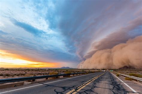 This Time Lapse Shows A Massive Dust Storm Sweeping Across Arizona
