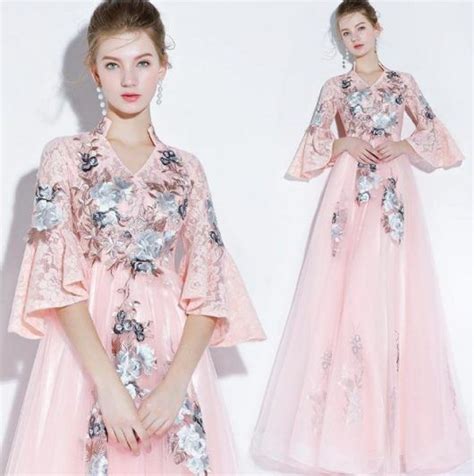 Kamu bisa memadupadankan beberapa jenis kain dengan batik. Model Baju Terbaru Renda - Almira Dress Mewah Ceruti Lapis ...