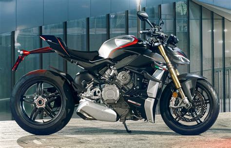 Ducati Streetfighter V4 SP 2022 Moto CR Magazine