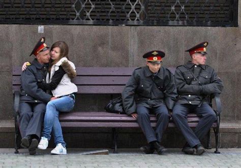 18 Hilarious Pictures Of Russian Cops In Ridiculous Situations Page 3
