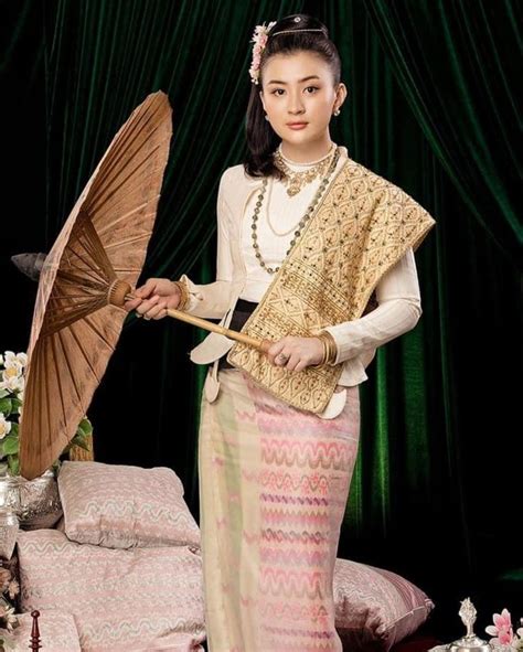 Wuit Hmone Shwe Yi Traditional Dresses Designs Myanmar Dress Design