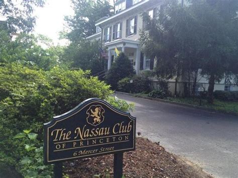 Menu At The Nassau Club Princeton
