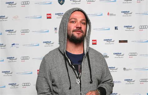 Bam Margera Says Hes Checking Into Rehab For The Third Time Complex