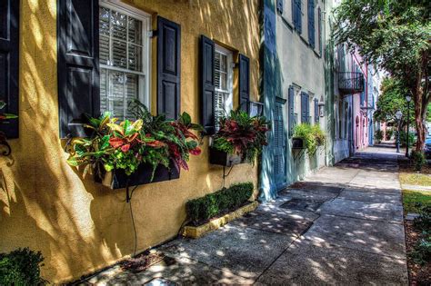 Rainbow Row In Downtown Charleston South Carolina Honeymoon