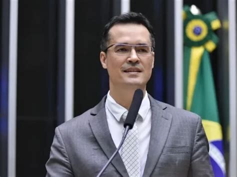 Tse Cassa Registro E Deputado Deltan Dallagnol Perde Mandato