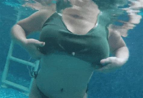 Underwater Boob Flash Gif My Xxx Hot Girl