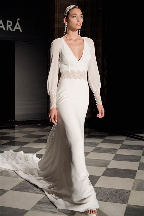 Trunk shows are when a bridal. Long Sleeved Wedding Dresses | V-Neck Wedding Dress | Silk ...