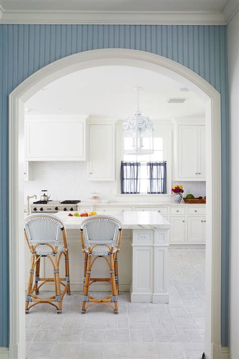 10 Beautiful White Beach House Kitchens White Kitchen Interior Design