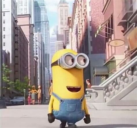 Pin By Paloy Longkaew On Minions Minions Character Despicable Me