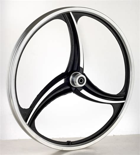 Rim inflation started in the mid of 90's. CHOO HO LEONG (CHL) Bicycle: 20" Bicycle 3 Spokes Alloy ...