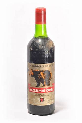 Вино полусухое и диета Красное полусухое вино "медвежья кровь" болгария произведено в середине Красное полусухое вино "медвежья кровь" болгария произведено в середине Вино полусухое и диета