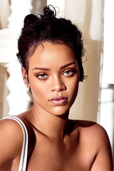 Pin By 𝕷𝖔𝖓𝖊𝖑𝖞 𝕾𝖆𝖐𝖚𝖗𝖆 𝕯𝖎𝖆𝖗𝖎𝖊𝖘 On Rihanna Fuller Eyebrows Rihanna