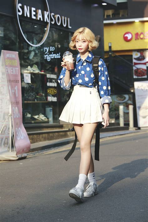 Korean Street Fashion Editorial The Tennis Skirt Seoul Street
