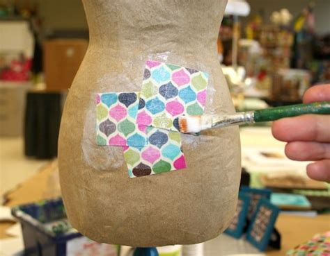 Easy Diy Dress Form Covered In Fabric Mod Podge Rocks