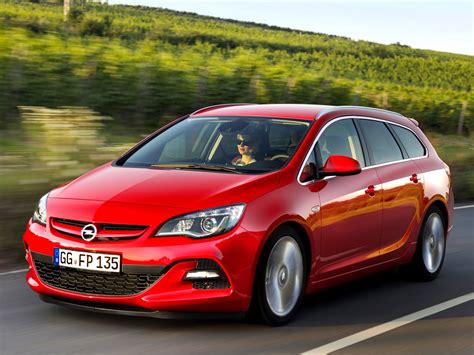 Opel Astra J Restyling 2012 Now Station Wagon 5 Door Outstanding Cars