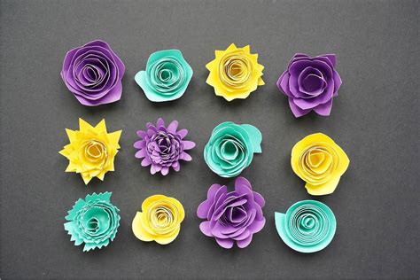 12 Free Rolled Flower SVG Templates (2022)