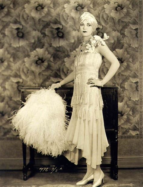 Pin By María López On 1920s 1920s Fashion Vintage Outfits 1920 Fashion