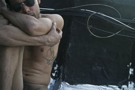 13 Vulnerable Photos Of The Most Average Naked Men Yourtango