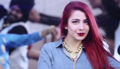 Punjabi Mutiyaran By Jasmine Sandlas Feat Jaidev Kumar Desimag