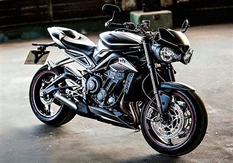 Мотоцикл triumph triumph street triple rs h4j765 из японии без пробега по рф с доставкой в москву, владивосток, краснодар. Triumph 800 STREET TRIPLE RS 2017 - Galerie moto - MOTOPLANETE