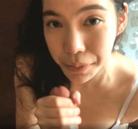 Who Is This Does She Have Other Videos Janella Ooi Bunnyjanjan