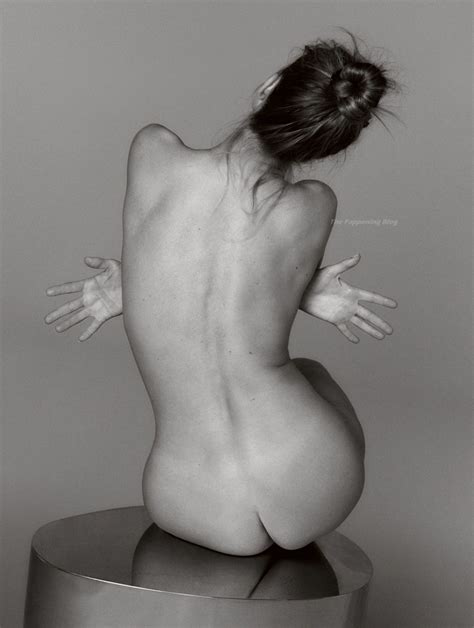 Rosie Huntington Whiteley Sexy Nude Elle Magazine Photos
