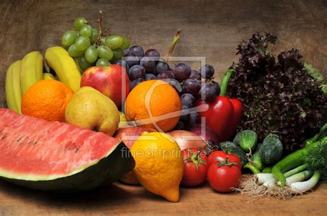 Farbenfrohe Gesundes Gemüse Und Obst Als Leinwan