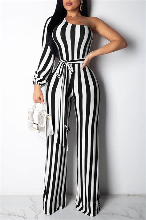 Lovely Casual Dew Shoulder Black One Piece Jumpsuit With Belt