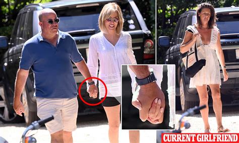 Exclusive Ex Cnn Boss Jeff Zucker Publicly Holds Hands With Alisyn