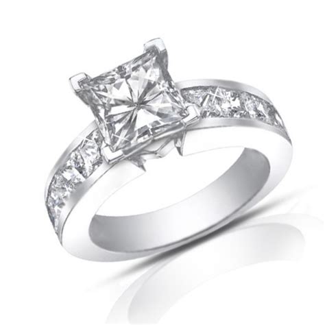 250 Ct Ladies Princess Cut Diamond Engagement Ring