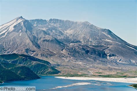 Mount Saint Helens National Volcanic Monument Spirit Lake Skamania