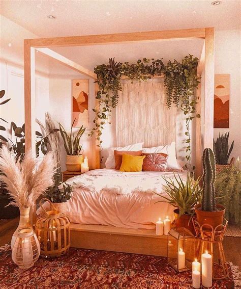20 Bohemian Style Bedroom Pictures