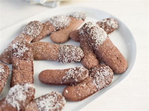 Our most trusted lady finger cookies recipes. Recipes Using Lady Finger Cookies : Vegan Chai Tiramisu Recipe With Homemade Ladyfingers - This ...