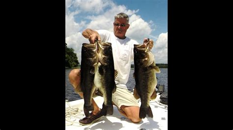 Fishing For Big Trophy Bass 43lb Five Fish Limit Youtube