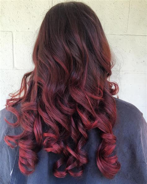 For the first coat, apply the bleach to the lower half of your hair. 30 Blushing Burgundy Ombre Hair Ideas — Ravishing In Red ...