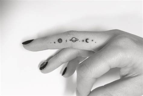 Finger Tattoos Tattoo Insider Finger Tattoo Designs Finger Tattoos