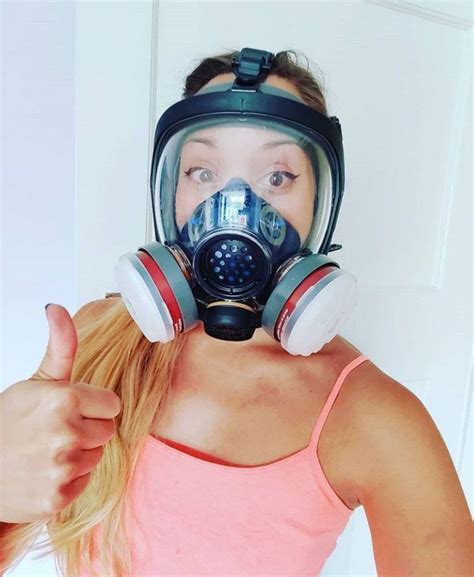 Scuba Diving Pictures Gas Mask Girl Respirator Mask Full Face Mask Jennifer Aniston