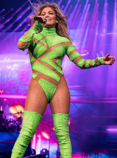 Jennifer Lopez Showcases Phenomenal Figure In Six Sexy Outfits For Its